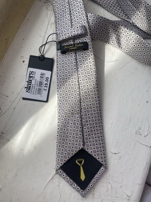 Галстук для сильных и стильных