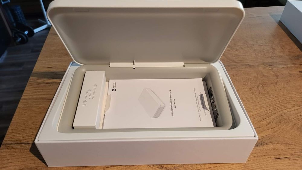 Sterylizator UV z ładowaniem bezprzewodowym Samsung