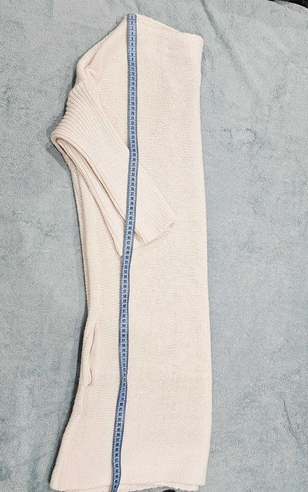 Sweter z moherem, puder, cyrkonie