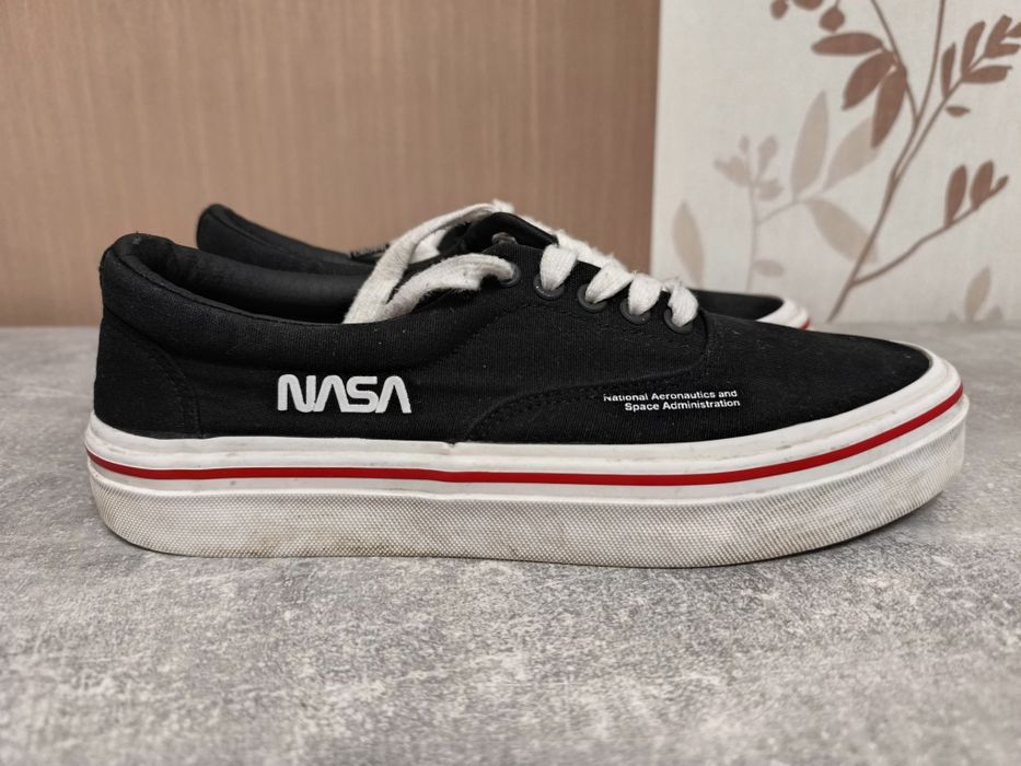 Чоловічі кроссівки CROPP