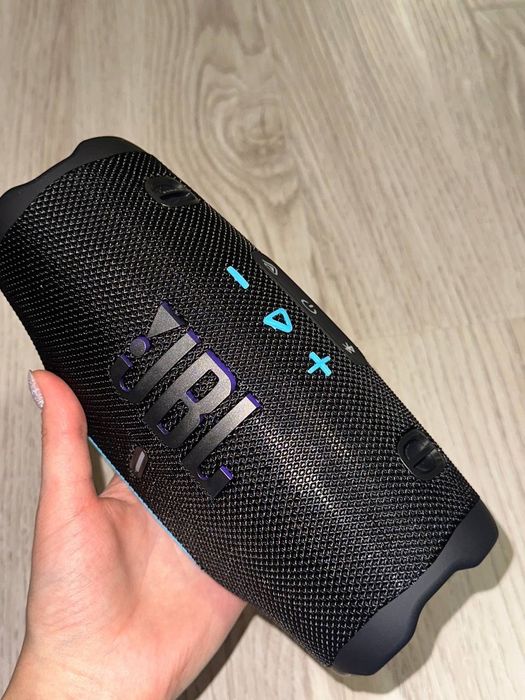 Портативна акустика JBL CHARGE 6