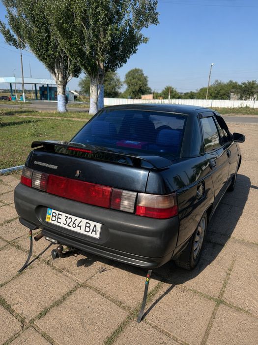 Lada ваз-2110 десятка 2003г