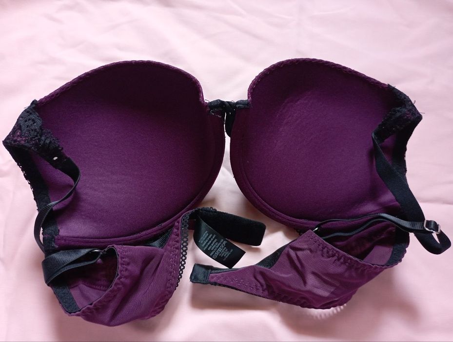 Новий бюстгальтер