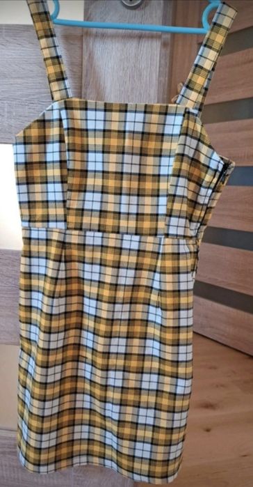 Sukienka na szelki 36