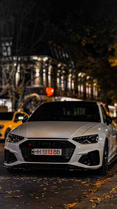 Продаю AUDI A4 B9.5 QUATTRO 2.0TDI (дизель) S-line 2022р, 41.000км