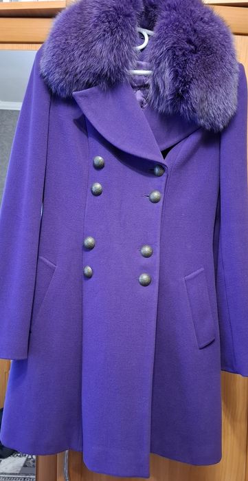 Демісезонне пальто