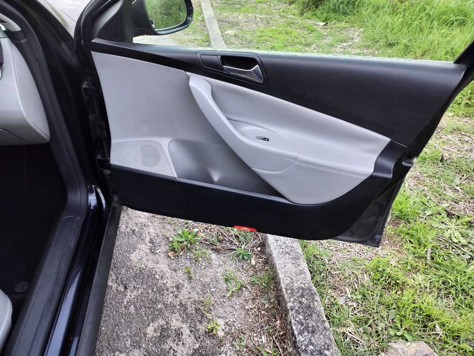 VW Passat Variant 2.0 TDI - Highline / Bom Estado