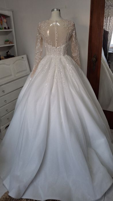 Vestido de noiva estilo princesa