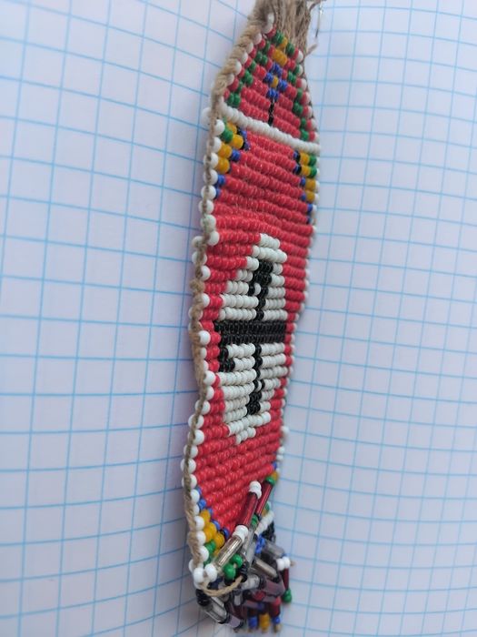 Антикварний котильйон, свастика, сварга