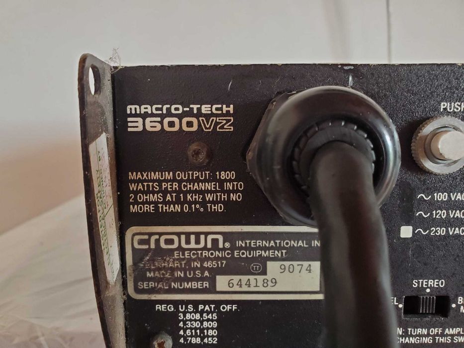 Crown MA 3600VZ Amplifier