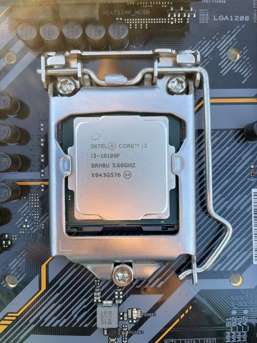 Asus b460 tuf + i3 10100f