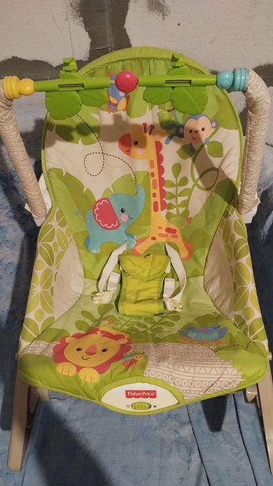 Крісло шезлонг з вібрацією