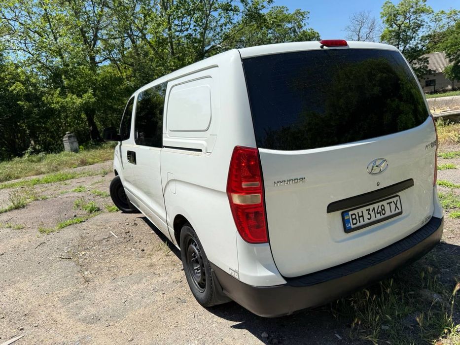 Hyundai H1 Starex бус 6 передач