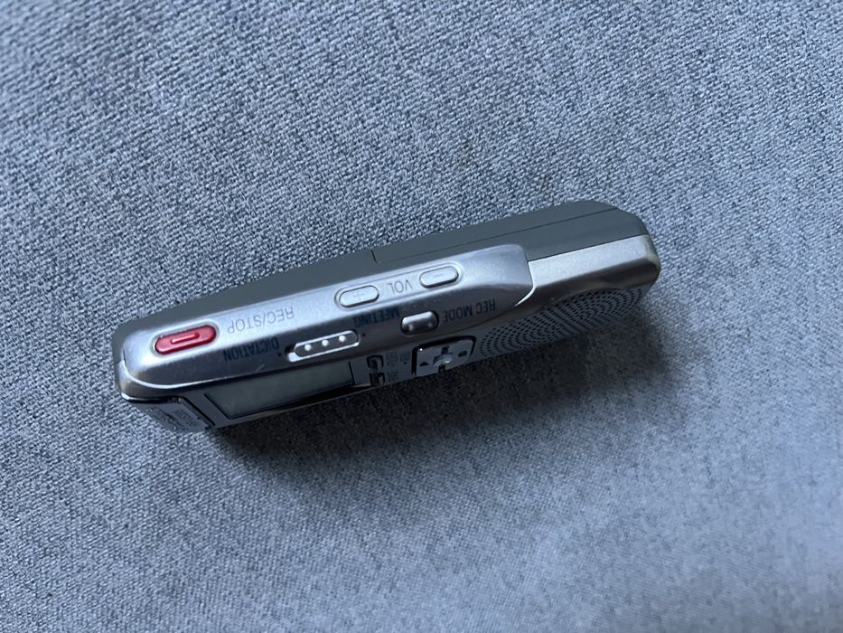 Dyktafon Panasonic Voice Studio RR-US360