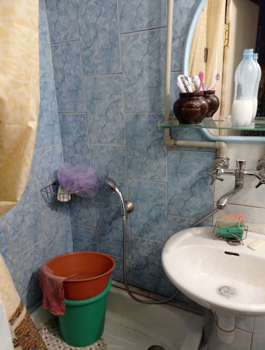 Продам гостинку Аэропорт