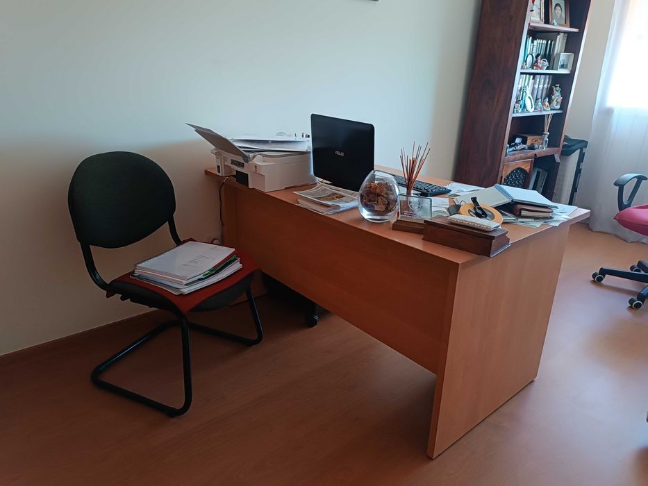 secretaria mais cadeira e modulo gavetas