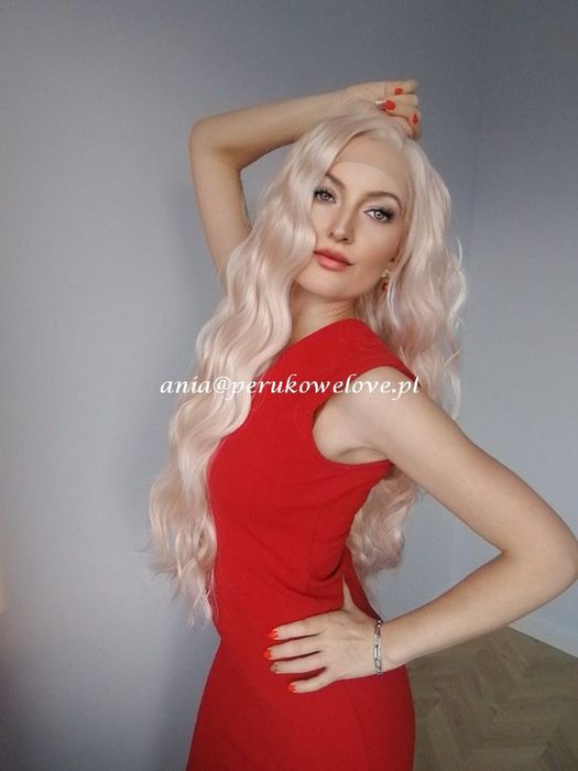 Peruka różowy blond lace front długie włosy fale na co dzień