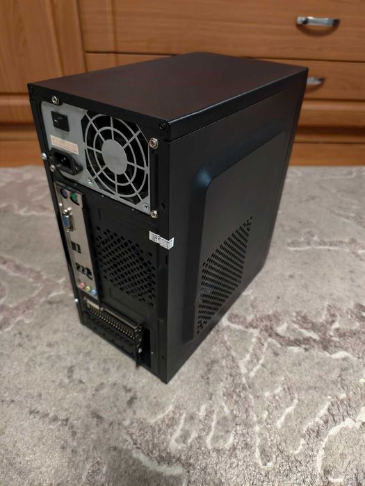 Системний блок i5-3470 HD6700 1gb HDD 500гб 8gb ddr3