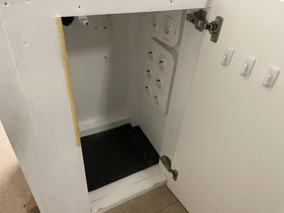 Movel aquário 160cm - Portas Lacadas e tomadas internas