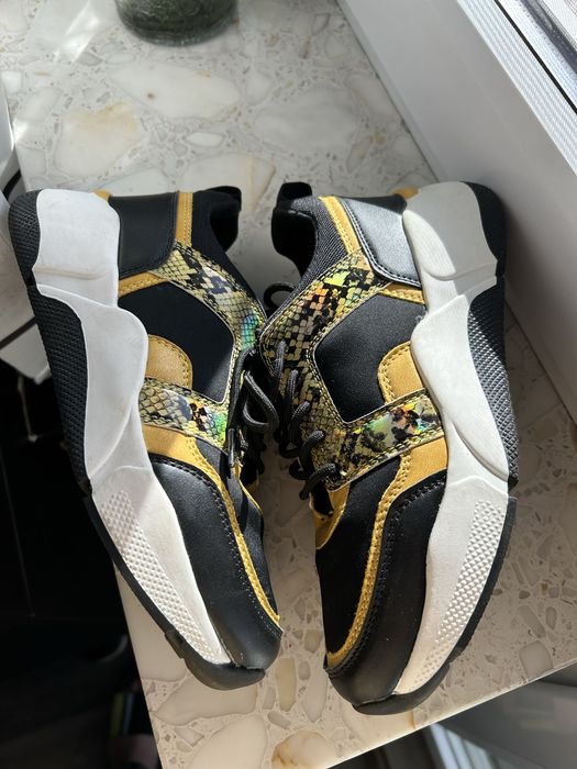 Buty sneakersy r.38