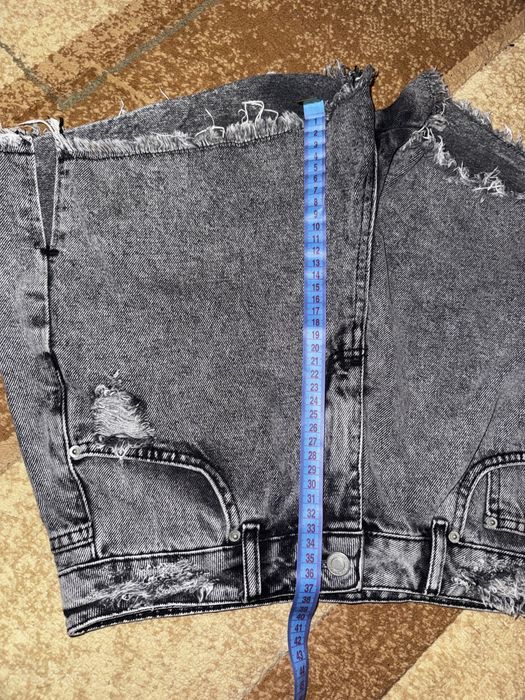 Джинсові шорти VONNAVI, EUR 29 (б/у)