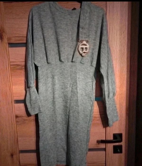 Sukienka rozmiar M/L