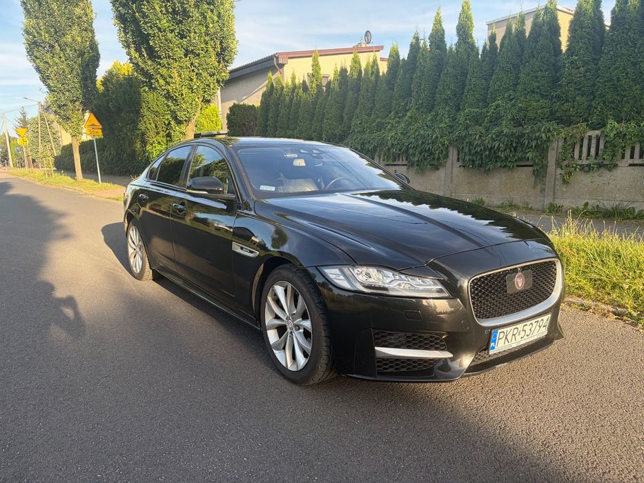 Jaguar XF