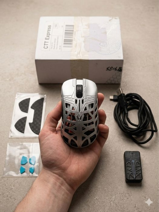 WLmouse Sword X Magnésio - Rato Gaming Premium Ultra Leve