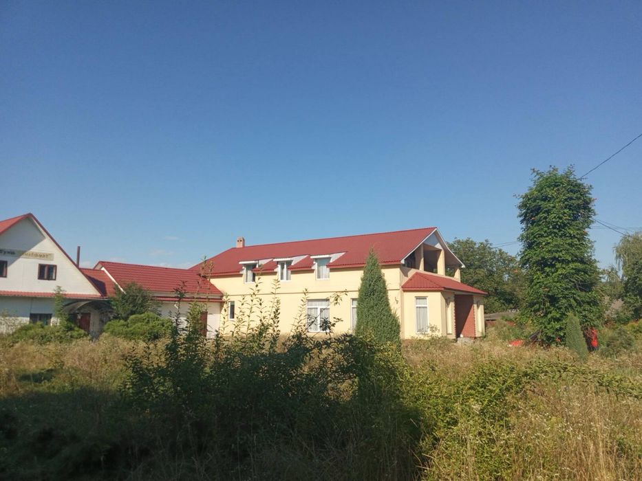 Продам приміщення місто Вашківці Вижницький район Чернівецька обл.