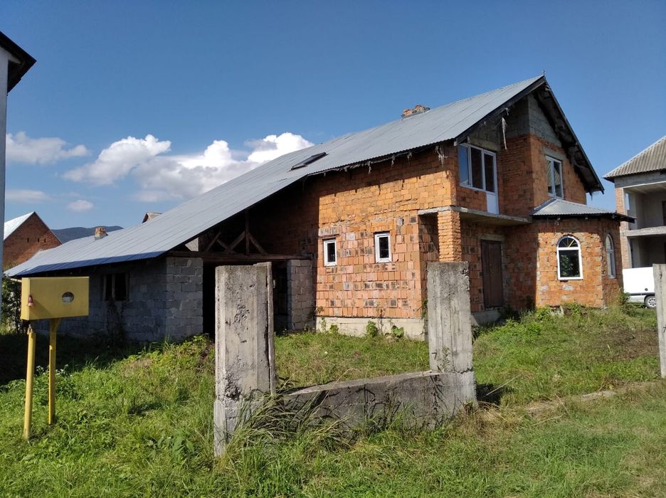 Продаеться Дім,село Іза