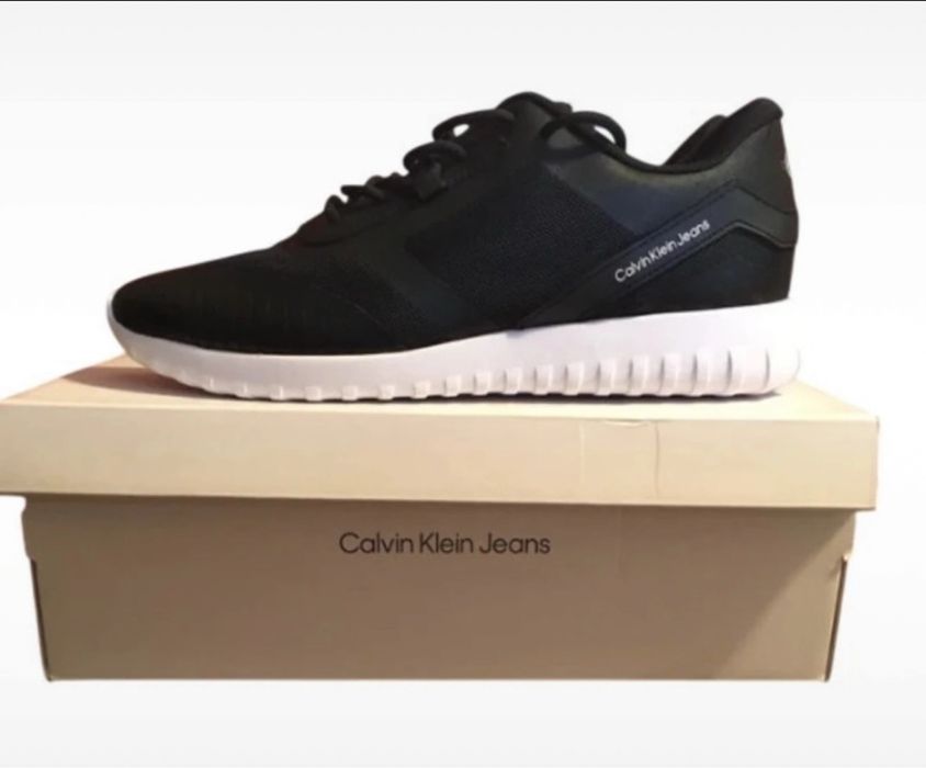Sapatilhas Calvin Klein- NOVAS com etiqueta, oportunidade única!