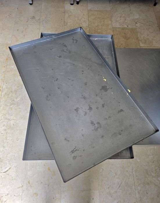 Carros para ir ao forno industrial + Tabuleiros