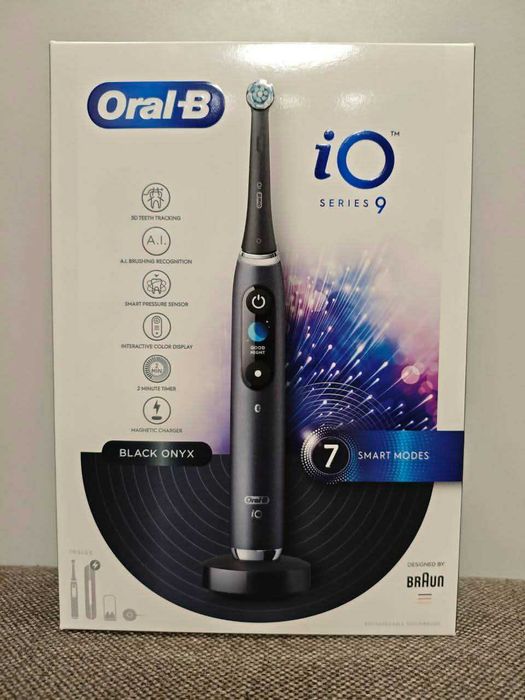 Зубна щітка електрична Oral-B iO Series 9N IOM9.1B2. 2AD Black Onyx