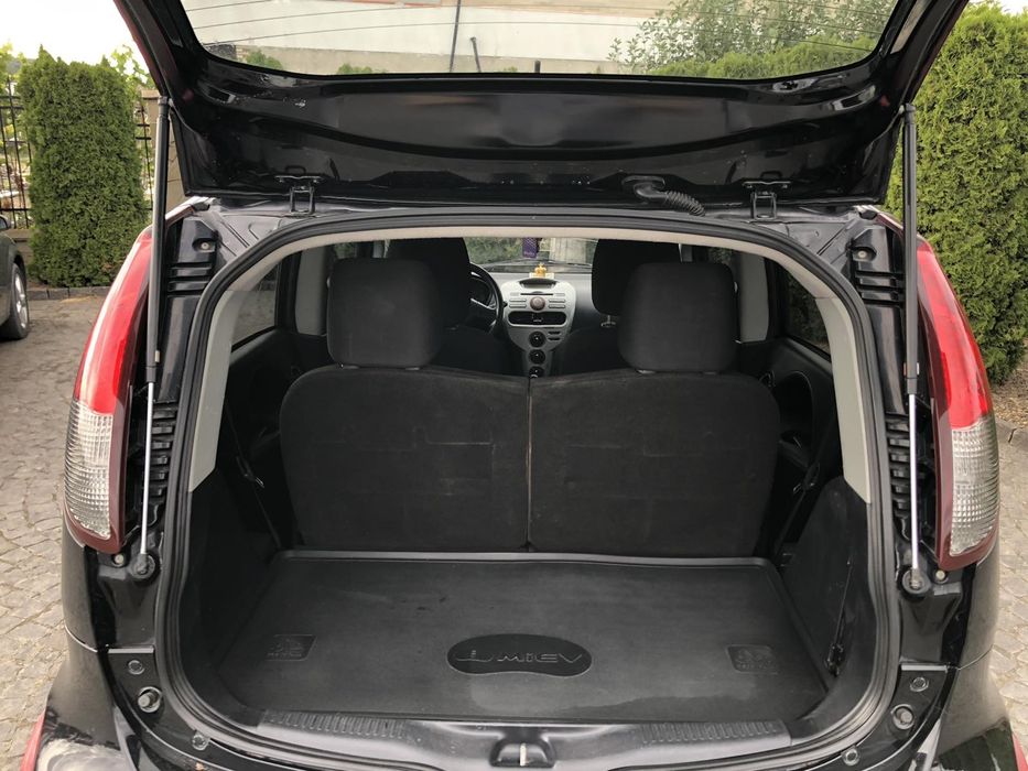 Продається автомобіль