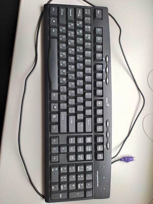 Клавіатура Genius