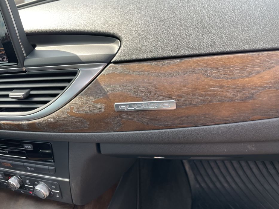 Продаю власне авто Audi A6C7