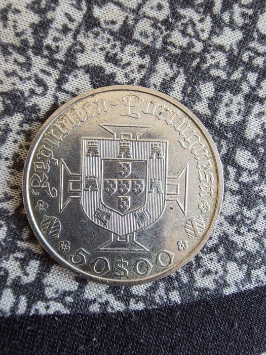 Moeda de 50 escudos 1969