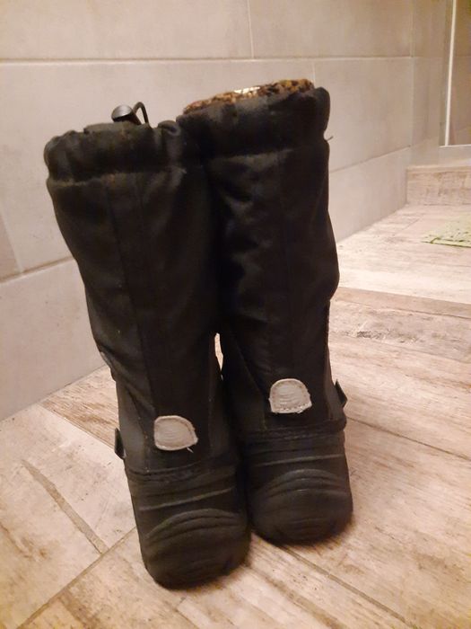 Buty zimowe , kozaki  , śniegowce  " Kamik " damskie