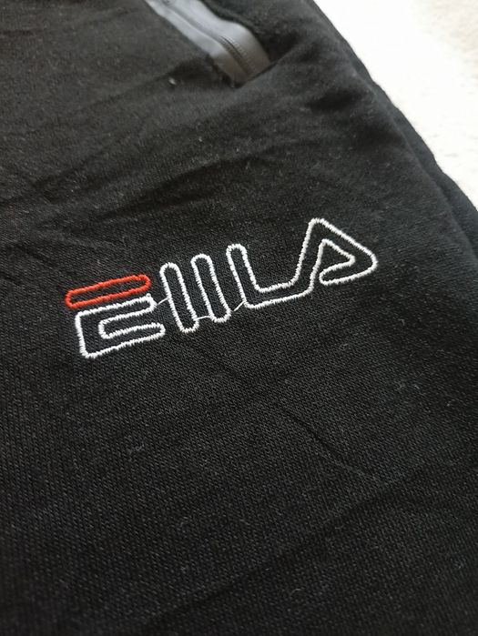 Жіночі спортивні штани