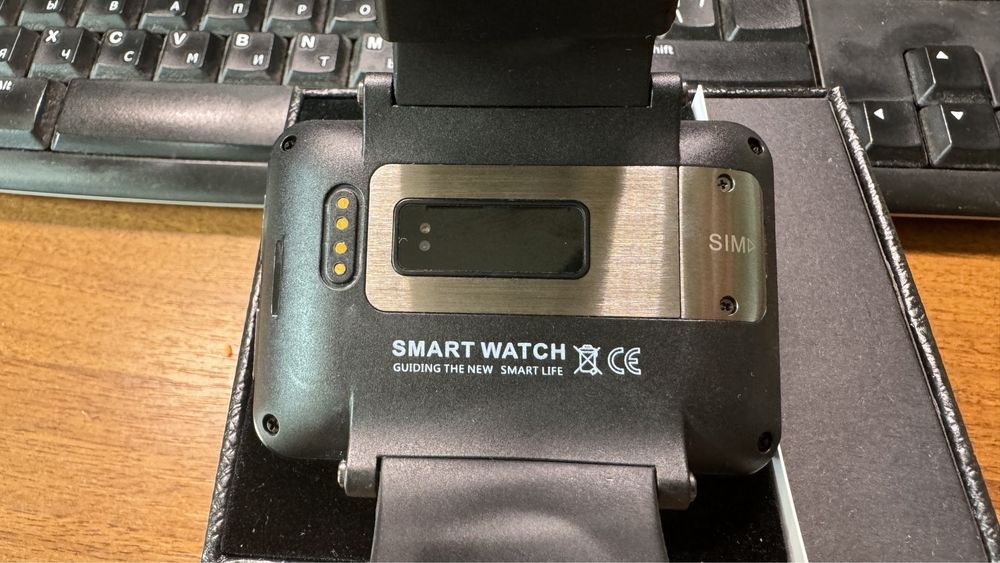 Смарт годинник DM100 3/32, 2.8” IPS (Android 7.1.1, BT, WiFi, GPS, 4G)