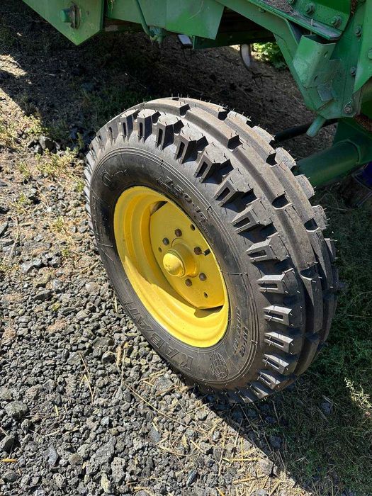 Комбайн John Deere 952