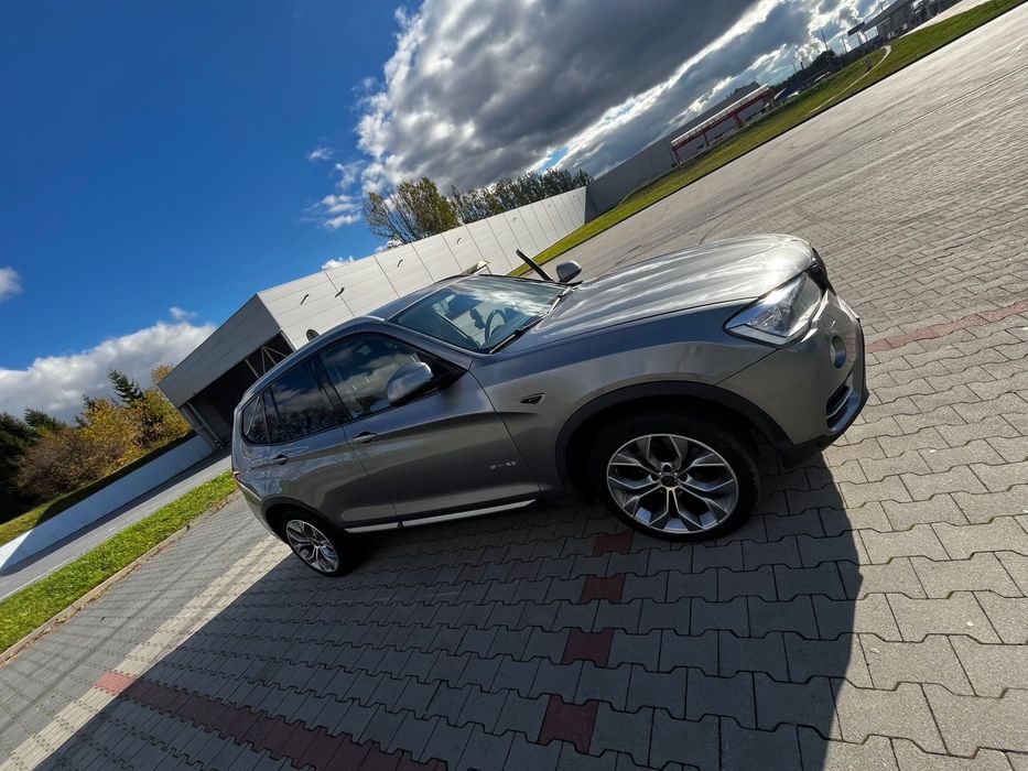 BMW X3 245KM 99tys przebiegu.