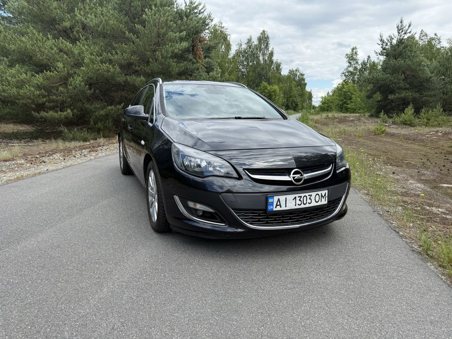 Продам/Обмін Opel Astra J 2012 1.7 дизель