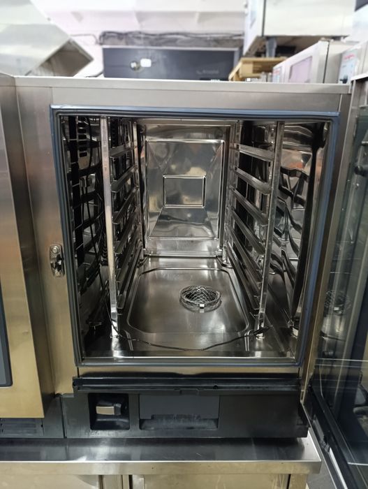 Пароконвектомат Rational iCombi 61 Пароконвекційна піч LM200