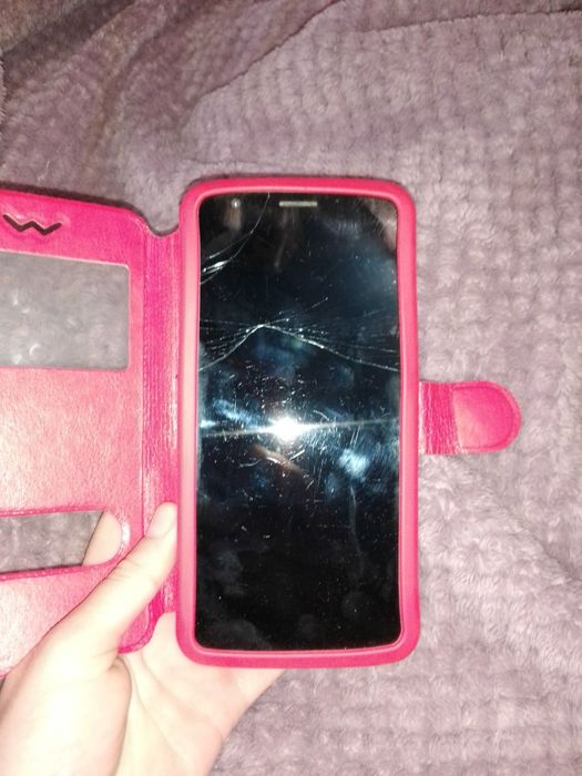 Продам телефон ZTE BLADE L210 400 гривень