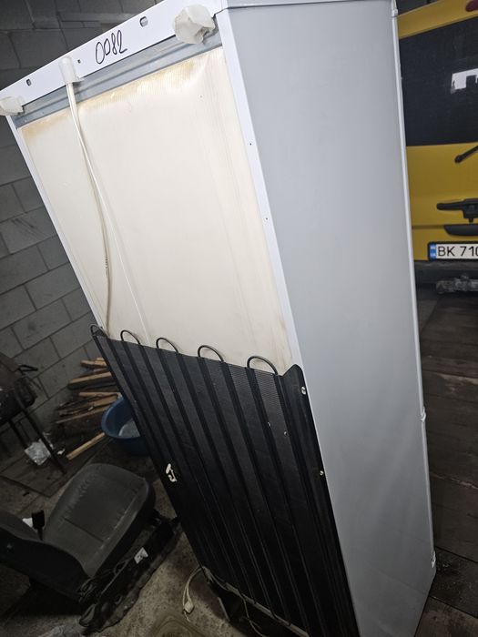 Холодильник Indesit стан 9/10