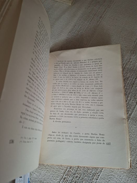 A Freguesia de Santa Cruz da Alcáçova de Lisboa livro de 1954