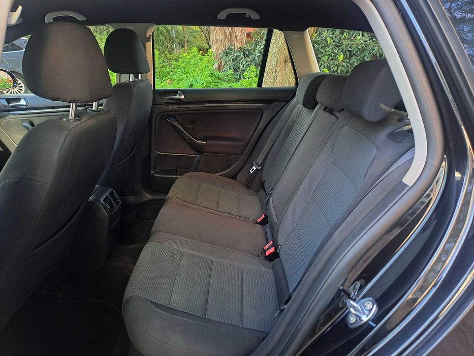 Vw Golf Variant 1.6 TDI HighLine 2011