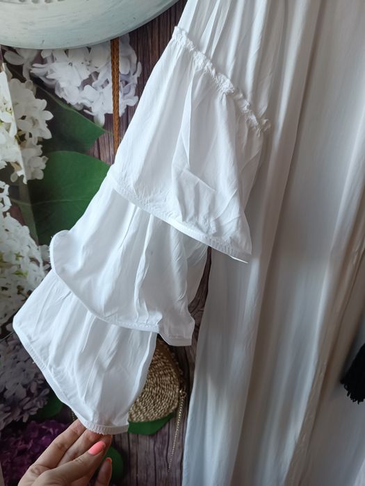 Пляжна  біла туніка . Р 46 . Італія