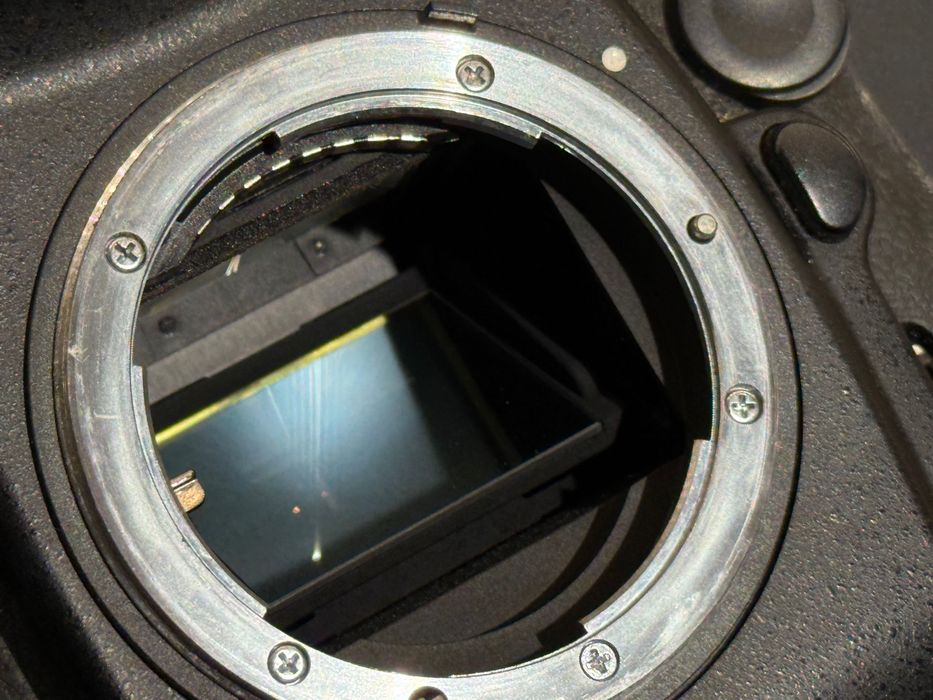 Aparat Nikon D700 przebieg 60-61k